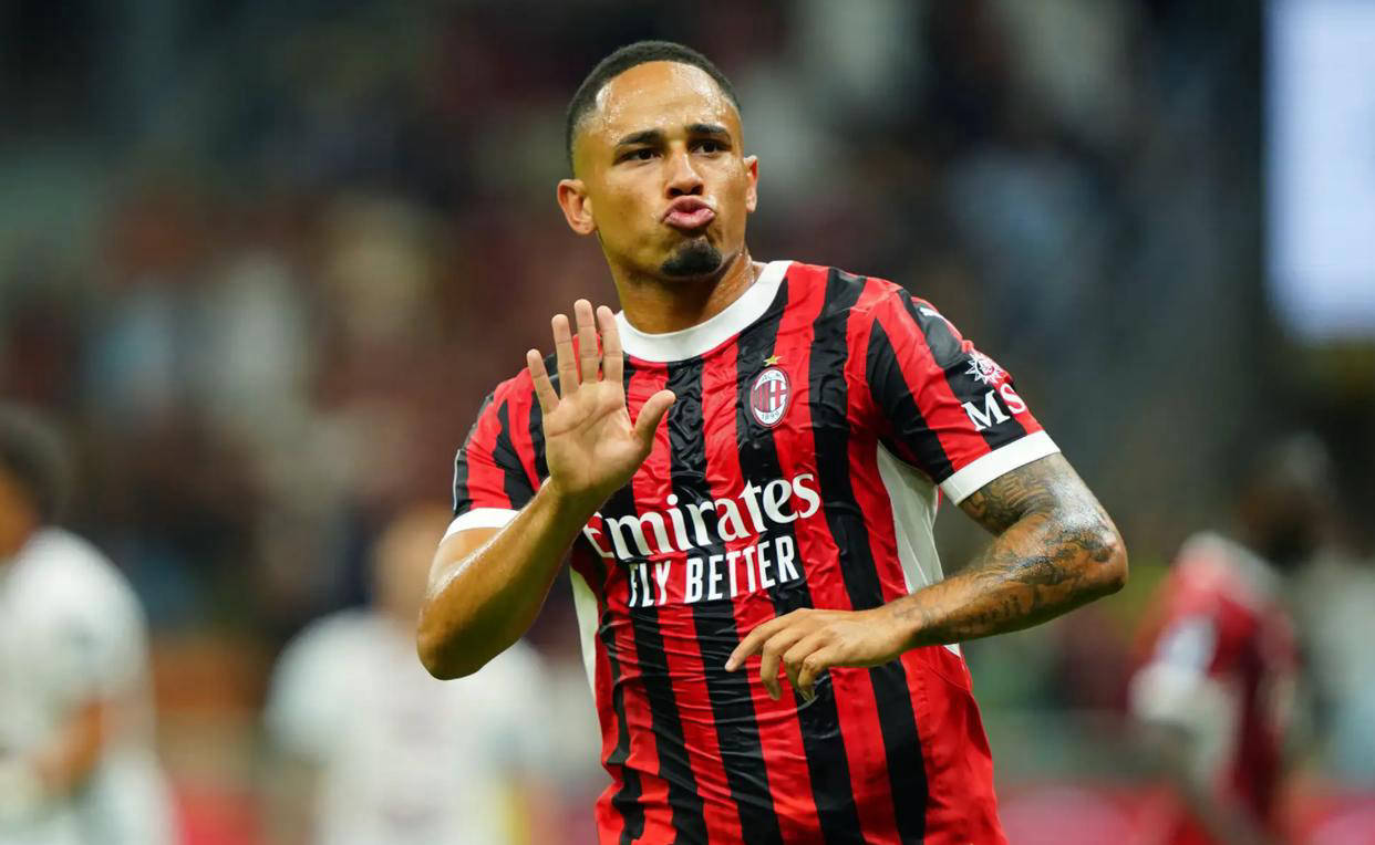 AC米兰高光时刻,球队士气高涨的简单介绍 AC米兰高光时刻,球队士气高涨的简单介绍