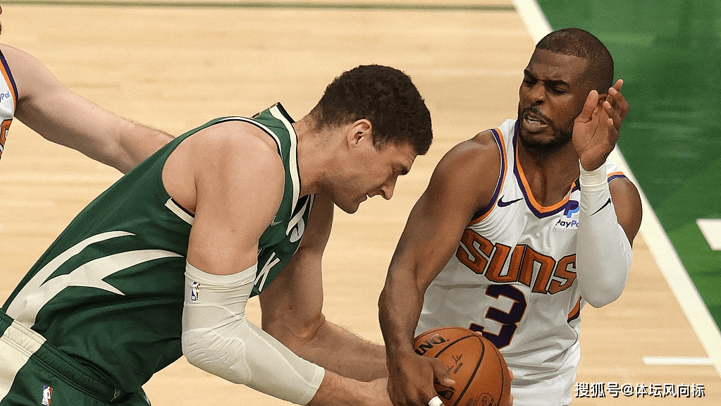 雄鹿大将受伤，前景蒙上阴影的简单介绍