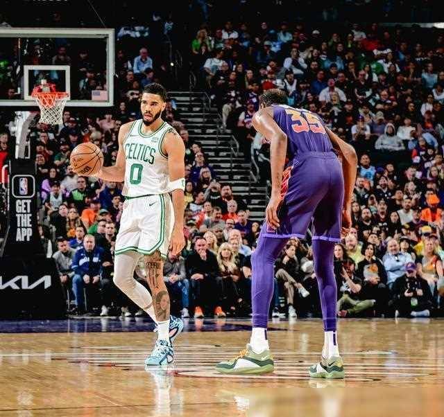 步行者力挫绿军,取得重要胜利的简单介绍 步行者力挫绿军,取得重要胜利的简单介绍