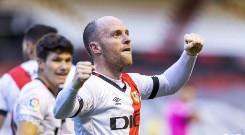 赫罗纳努力寻求突破攻占先机