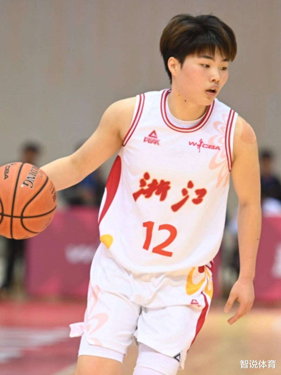 灵活技术展现完美，中国选手表现抢眼