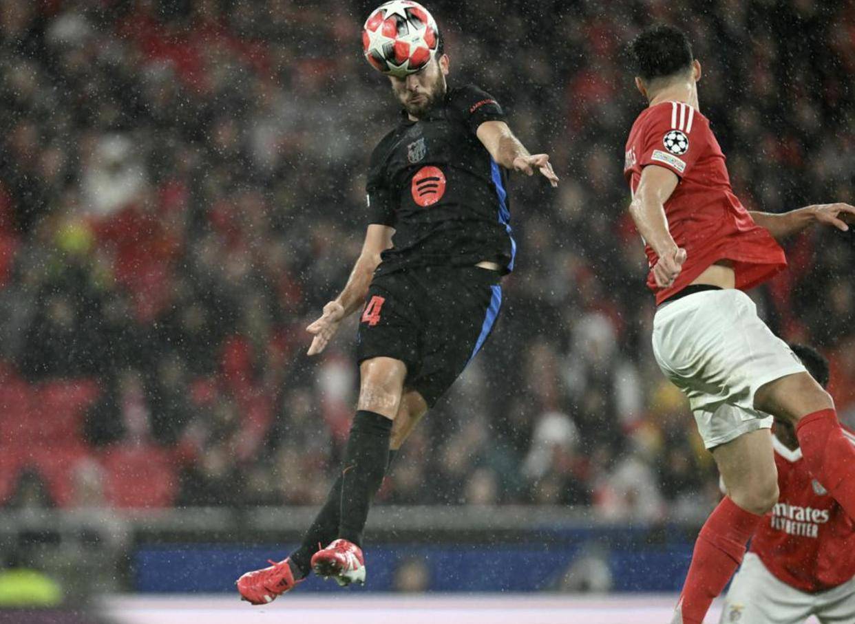 加泰罗尼亚队在比赛中压倒对手 加泰罗尼亚队在比赛中压倒对手