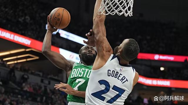 美职篮比赛赛前瞩目球队实力对决的简单介绍 美职篮比赛赛前瞩目球队实力对决的简单介绍