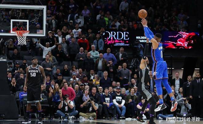 火箭再胜黄蜂,威少砍下三双 火箭再胜黄蜂,威少砍下三双